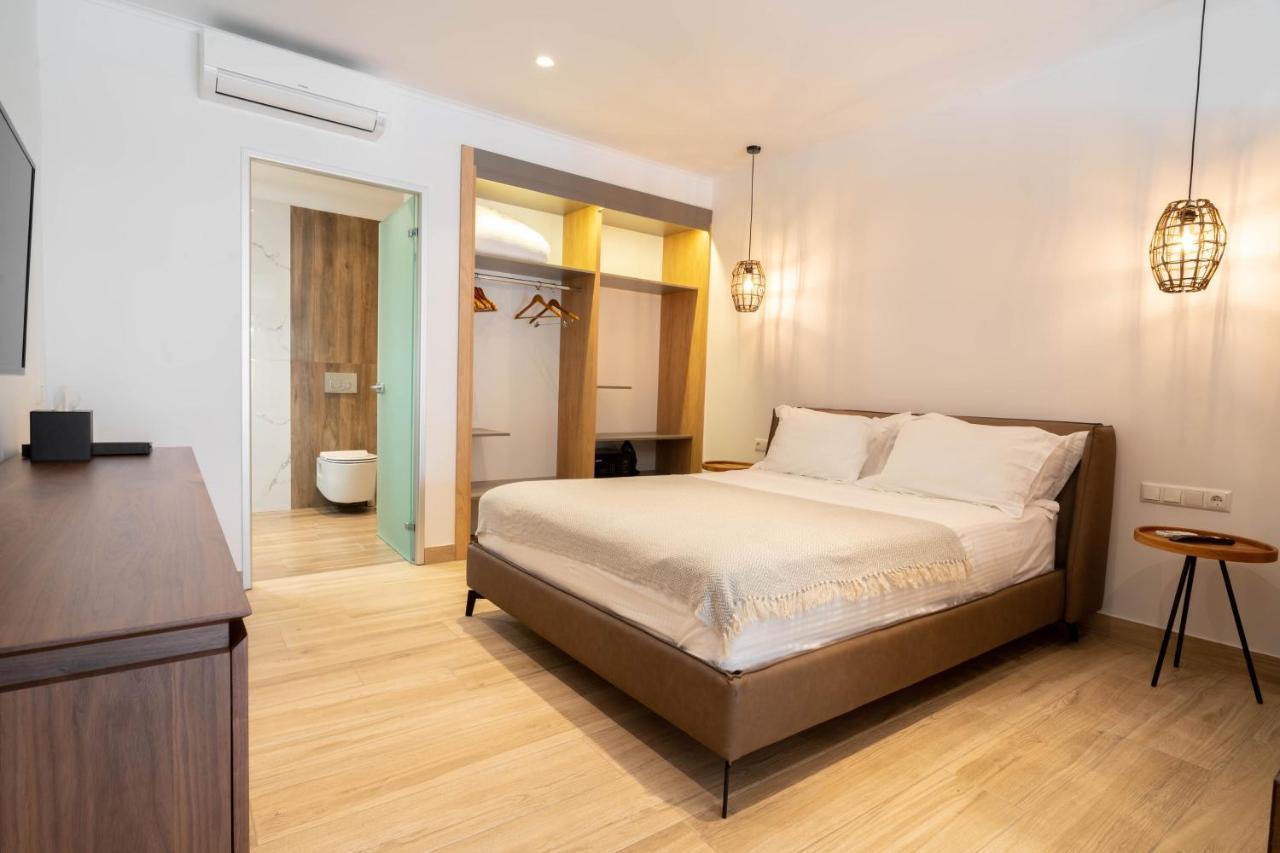 F & S Lounge Suites Parga Exterior foto