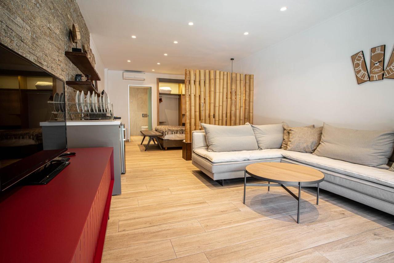 F & S Lounge Suites Parga Exterior foto