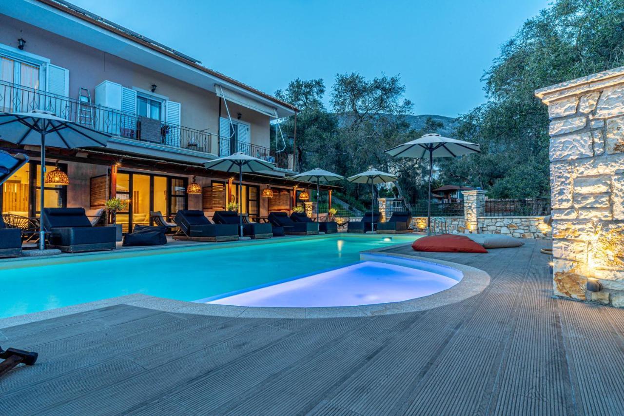 F & S Lounge Suites Parga Exterior foto